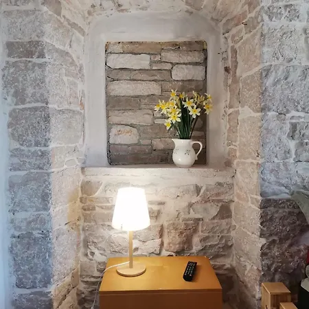 Gourmet Und Pulici